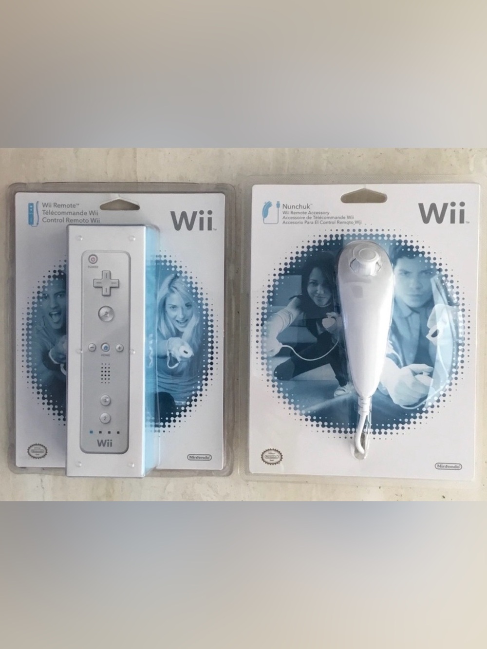 Nintendo Wii Remote Controller & Nunchuk OEM New Sealed Authentic  Lot Of 2